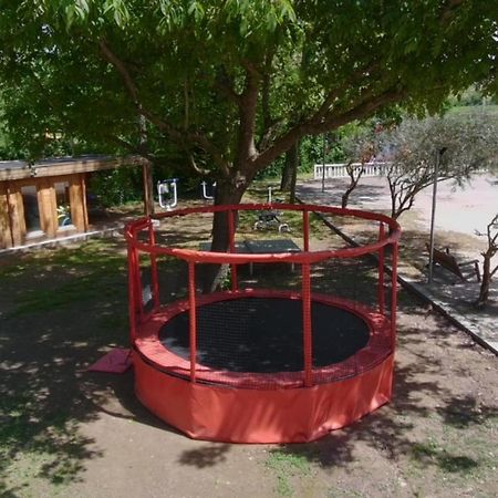 Camping Le Chassezac Sampzon Exterior foto